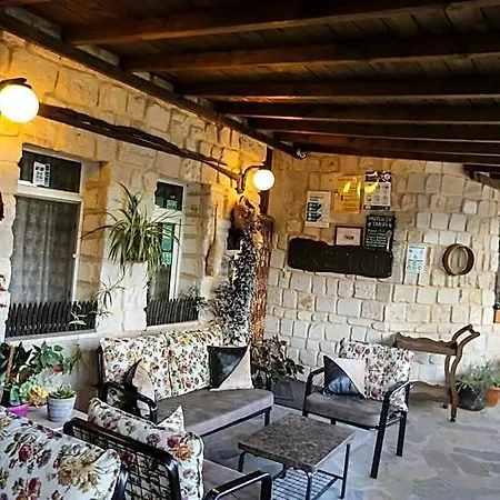 Turkish Cave House 2*