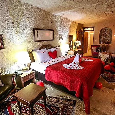Turkish Cave House 2*