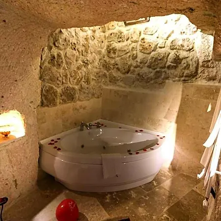 Turkish Cave House 2*